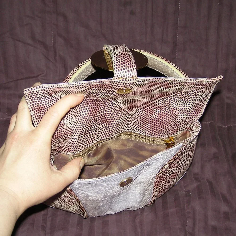 💜 RARE STUART WEITZMAN Snakeskin Reptile Structured Bag EUC